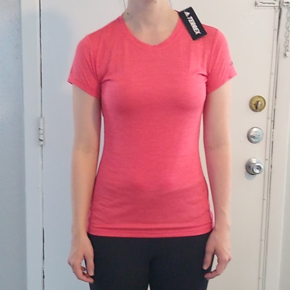 Adidas Terrex Coral T-shirt Size Small NWT
